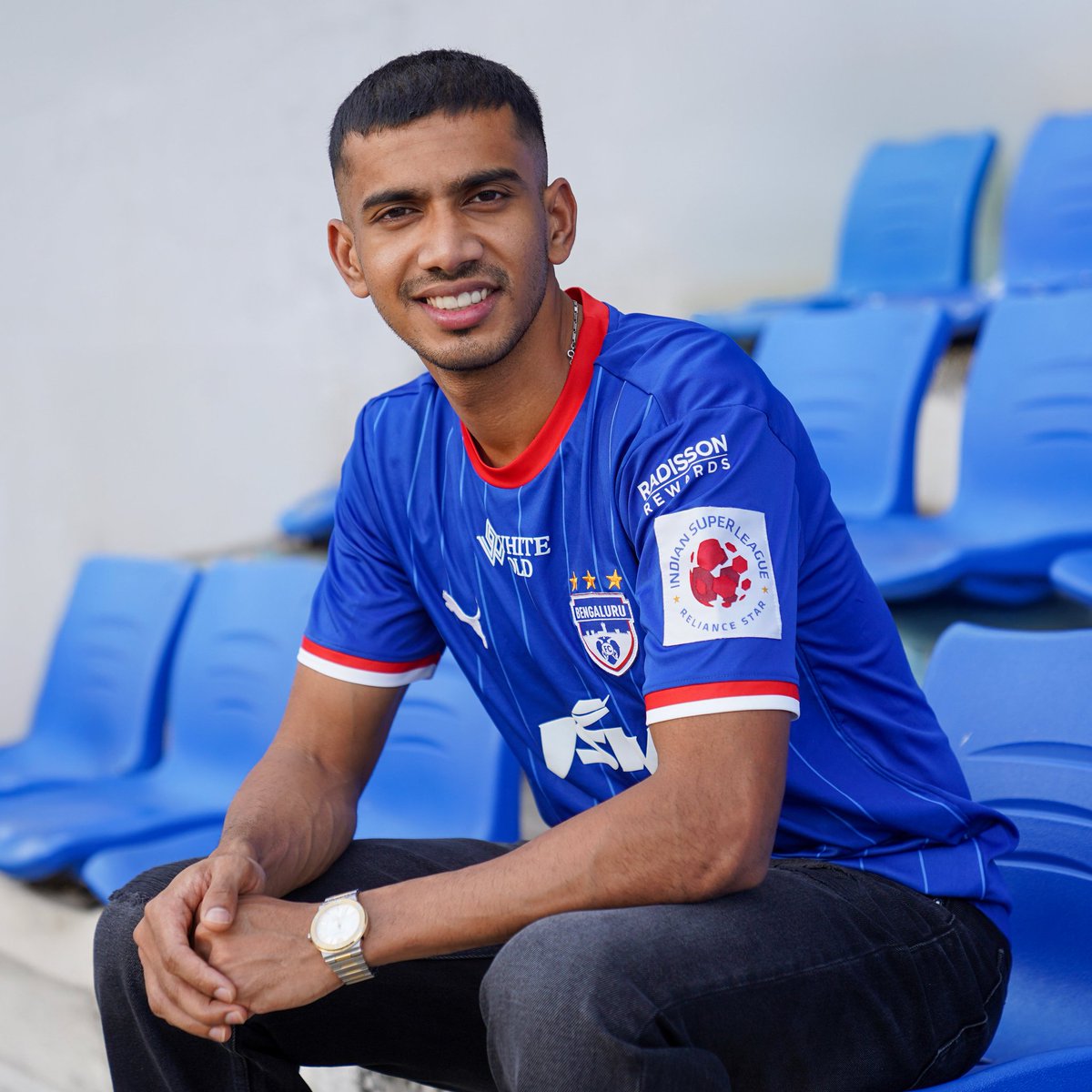 FootballDeva's tweet image. 🔵⚪ Ashique Kuruniyan has joined Bengaluru FC on a  long-term contract

🔵🟡 Kerala Blasters have signed centre forward Koldo Obieta 

#IndianFootball #Transfers