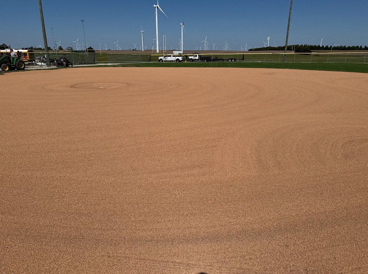 Blake Marschand / Marschand’s Athletic Field Serv. tweet media