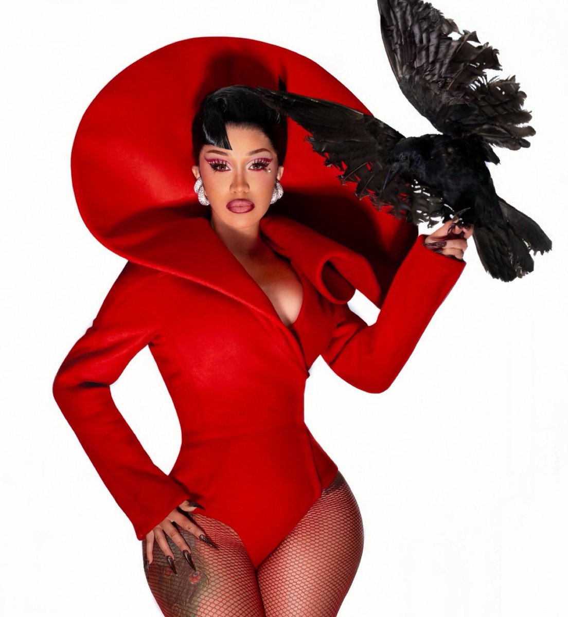 cardisprada's tweet image. Cardi B’s streams on Spotify (Monthly): 

January — 153M
February — 132M
March — 128M
April — 135M
May — 143M
June — 154
July — 148M
August — 148M
September — 232M

Total — 1.373B streams.