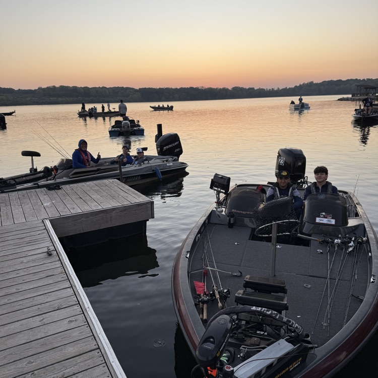 It's a beautiful morning for a Bass Fishing tournament! Special shout out to Coach Tony DelAlcazar...this is his last time out with the team, as he will retire in December. What a better way to end than in a boat with our two IHSA State Qualifiers from last Spring?!