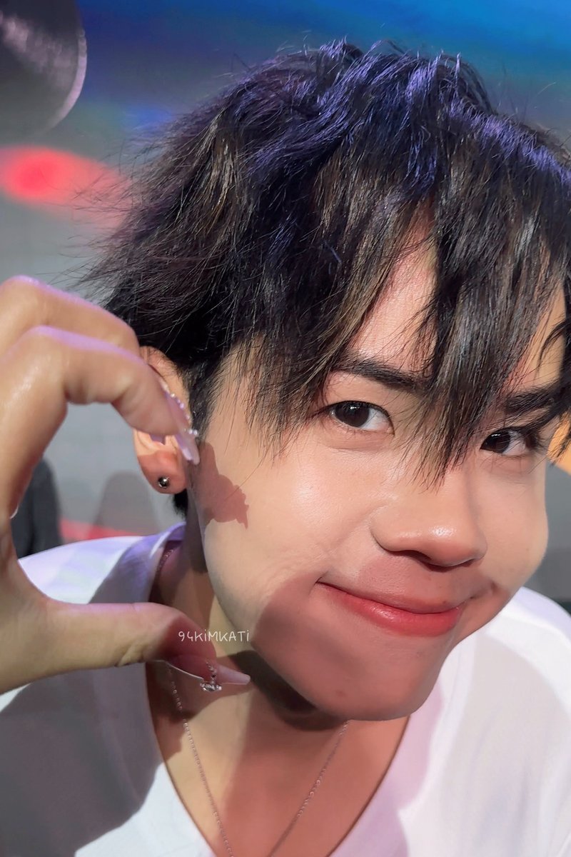 94KIMKATI's tweet image. จ๊ะเอ๋ค้าบพี่พี่ น้องมิวแก้มล้นจอเยย ☺️💗

#MuonATLAS
#TogetherAsOneinVNxATLAS