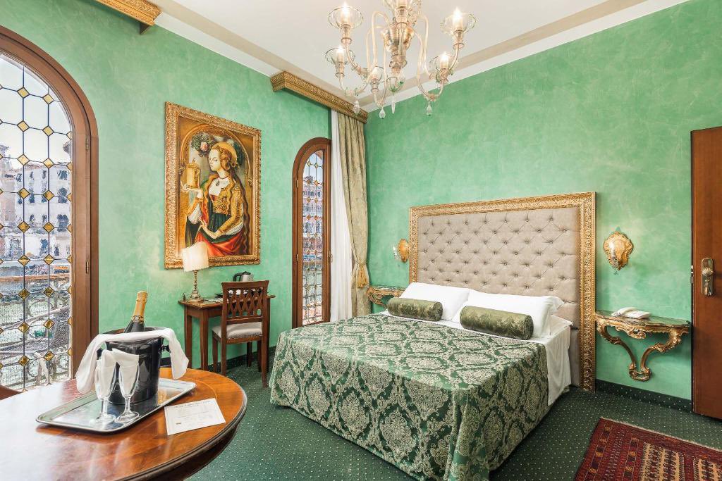 Rsquared38's tweet image. An impromptu trip for my clients to Italy with the kids!
Need help planning a quick getaway?? I would love to help! When booking through me, you receive discounts and perks at no additional cost to you.
📧 :: reid.crain@fora.travel
💻 :: foratravel.com/advisor/reid-c…
📱:: 205.394.0313