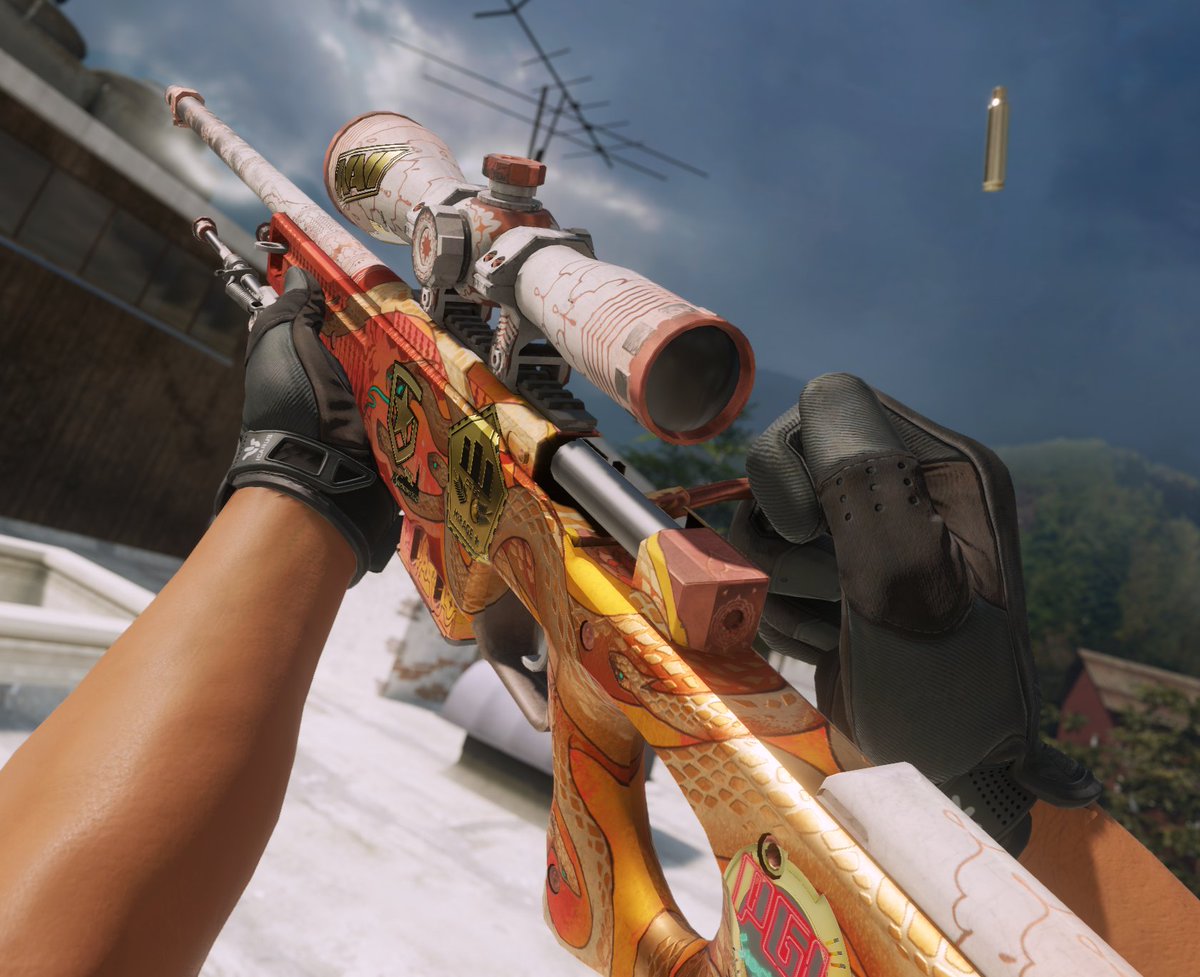 CSGooch's tweet image. Another end game pickup :smile: (I can&apos;t wait to scrape the stickers)
SS @GeneralCoot