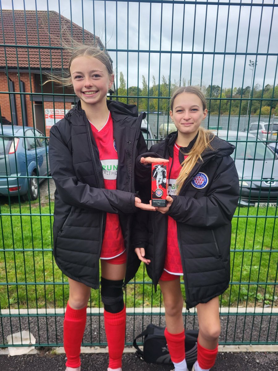 Gresleygirls_FC's tweet photo. Let's kick off with an away game for the U13 Cobras
The girls played amazing in the very windy weather.
Great passing, drives forward &amp; also tracking back to defend meant that they came away with a 4-0 win Well done girls😁
Potm this week was Macey &amp; parents player was Ellie ⭐ https://t.co/dwP42TTKI0