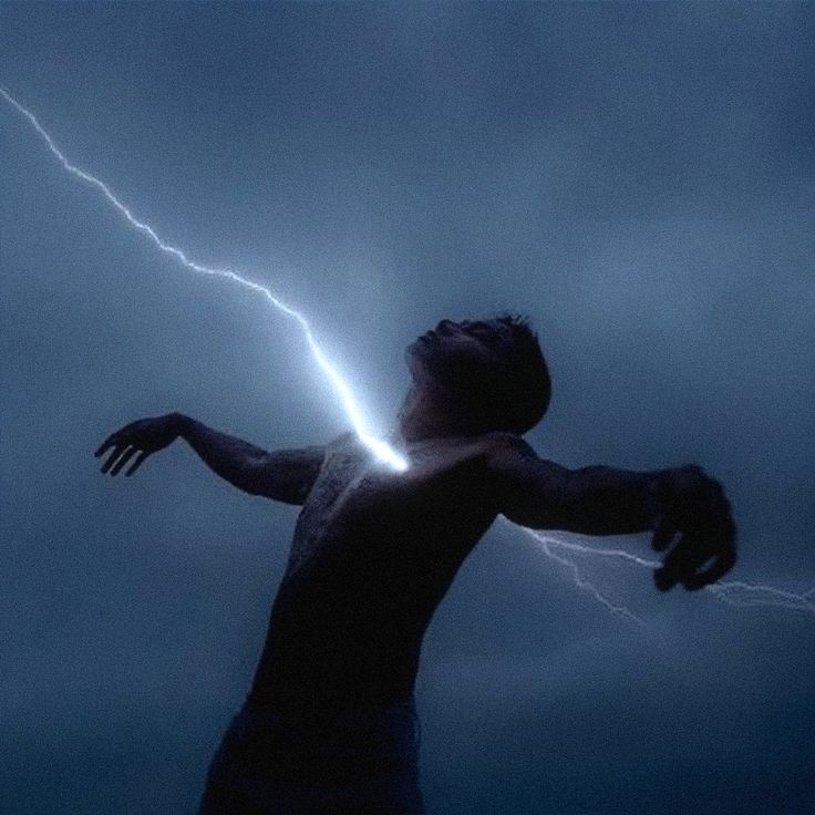 tez4d's tweet image. In his strike lives both Shiva’s dance and the silence of fate.