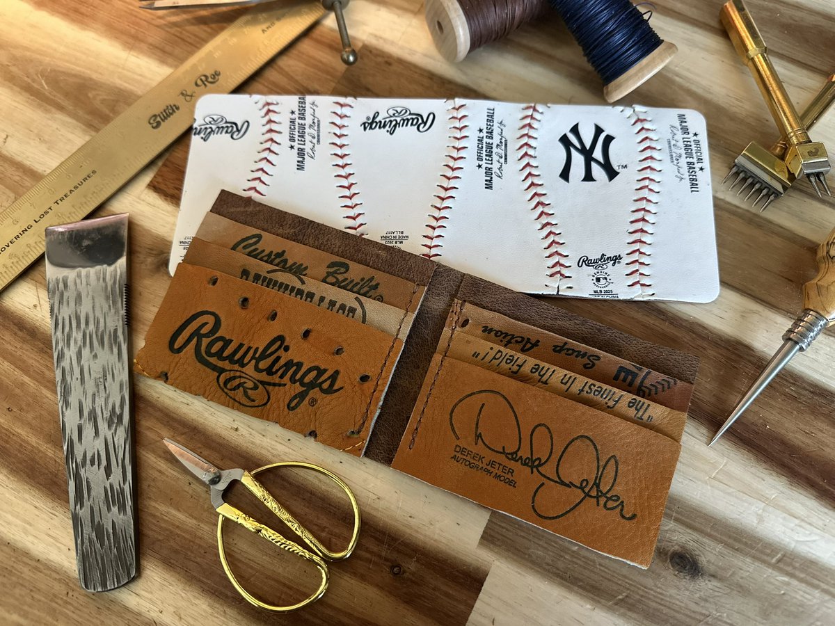 Sarah Roe tweet media