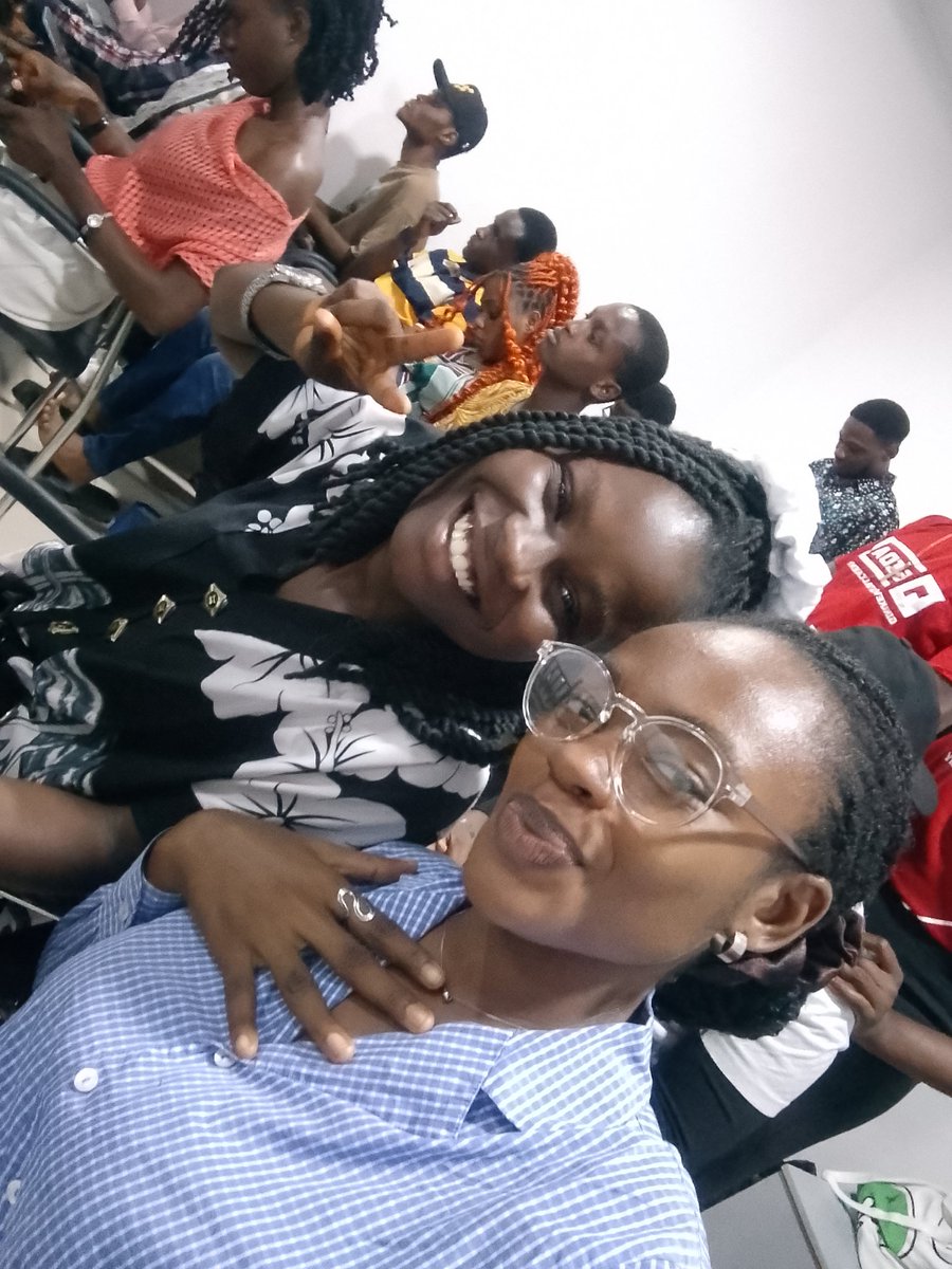 Web3_Goody's tweet image. Live at Skill up Summer boot camp tour, with my friends and I must say, I'm having the best time👌💞

GM GM 🤗
 @kevin_chibuoyim @Official_GIDA