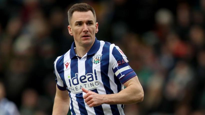 BenjaminWba's tweet image. Jed Wallace

End of an error
Streets will forget 
Believable player
Struck confidence into the defenders
Stoppable on his day
Did the thinkable
A must-unsee player

#wba