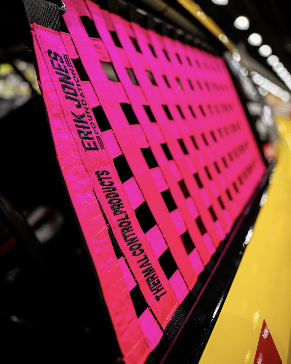 Team_Penske's tweet photo. We're proud to support the #WindowOfHope program in the fight against breast cancer this weekend at the ROVAL. Signed pink window nets are live on @pristineauction with proceeds benefiting the @ErikJonesFoundation and early cancer detection and care. Bid now through Oct. 8: https://t.co/XVG8qTd1v9