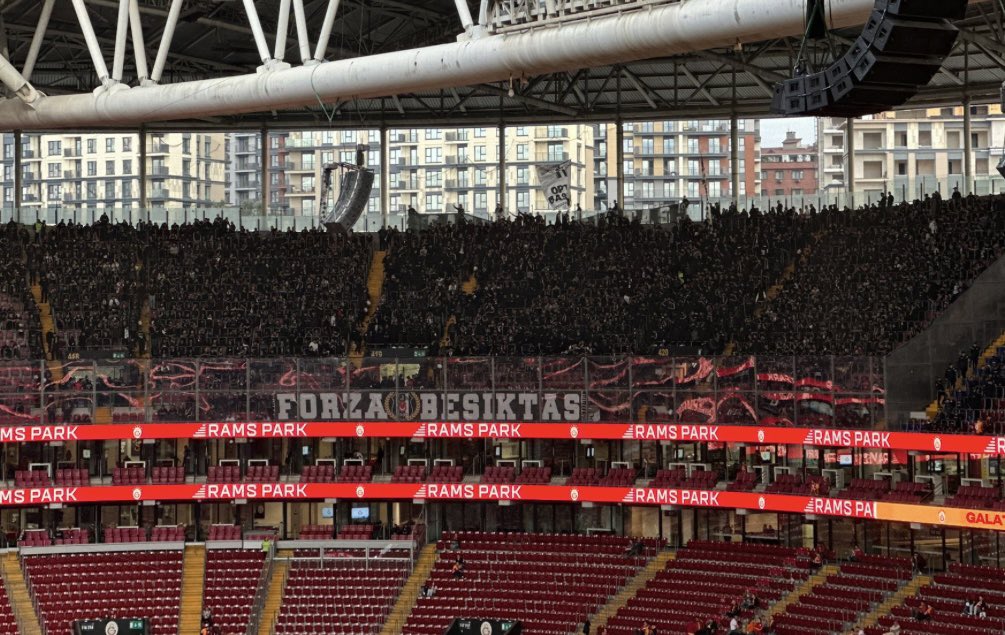 S A D E C E   B E Ş İ K T A Ş