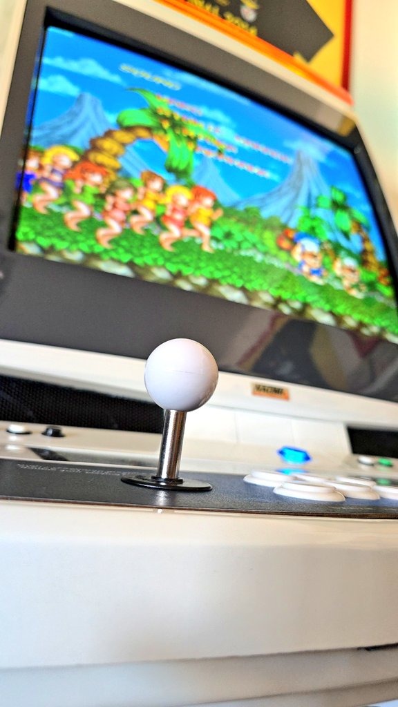 VisualMemory98's tweet image. Tarde de Joe & Mac:
Caveman Ninja. Espero que lo
disfrutéis. #Arcade #cabernicola
#joeandmaccavemanninja
#joeandmac #dataeast.