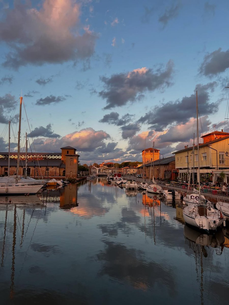 ERTourism's tweet image. An early autumn afternoon in Cervia 🧡

Ph. alis92alice
#inEmiliaRomagna #VisitRomagna