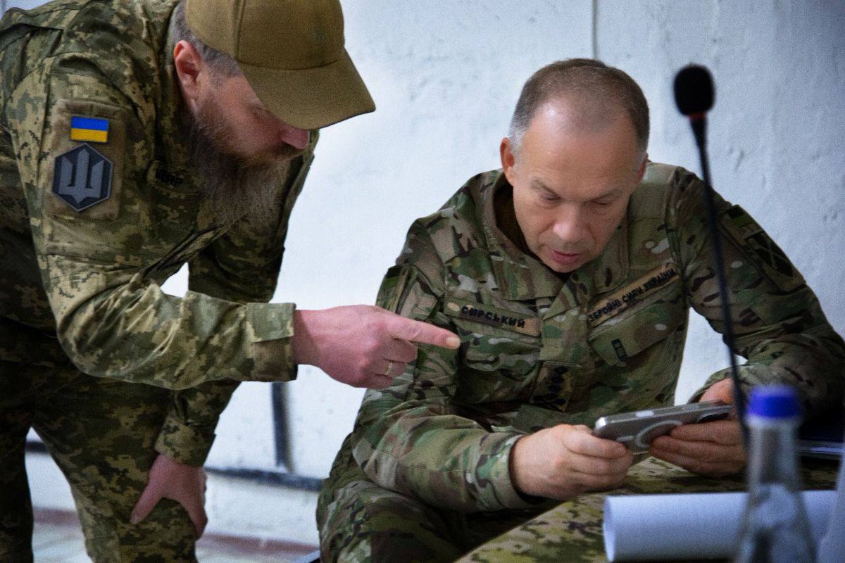CinC_AFU's tweet image. Відпрацював в органах військового управління та військових частинах, які діють на Добропільському, Сіверському та Лиманському напрямках.
facebook.com/share/p/1Sb1PD…