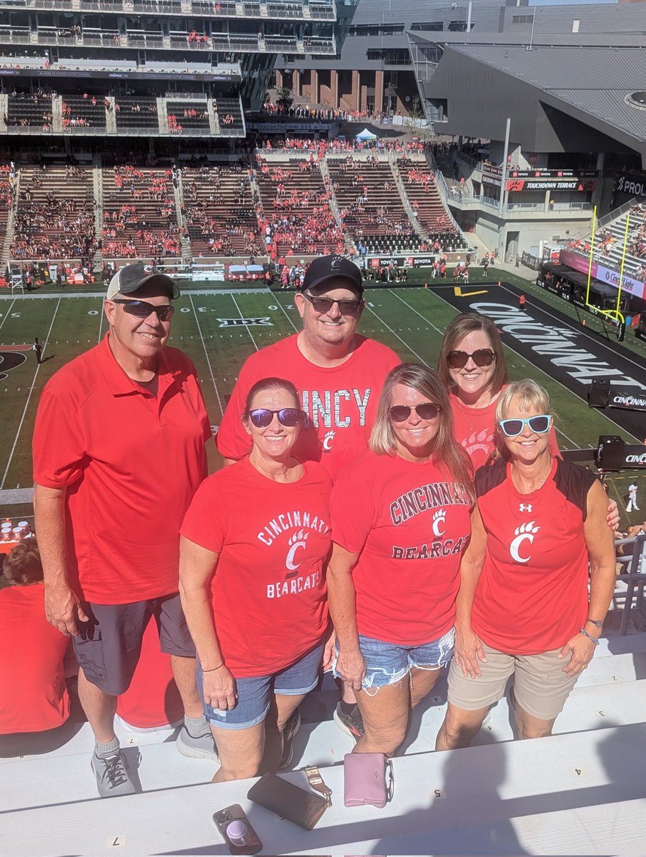 Go Bearcats! Beat the Cyclones! #bearcats