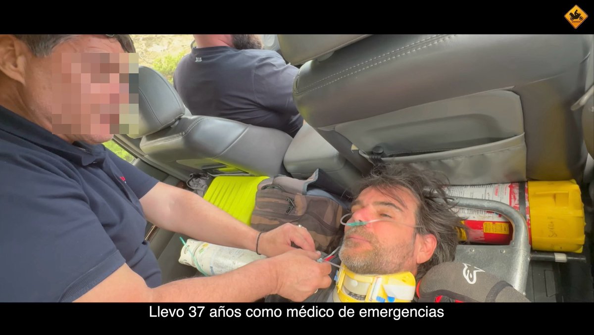 Viendo un vídeo de <a href="/charlysinewan/">Sinewan</a>, me encuentro con ésto.

¿Qué errores hay en el fotograma?