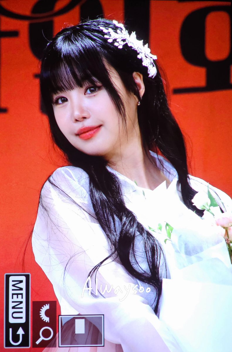 _Alwaysoo's tweet photo. 251004 애플뮤직 대면 수진

똘망똘망👀

#수진 #SOOJIN https://t.co/BJYU7KTQ2z