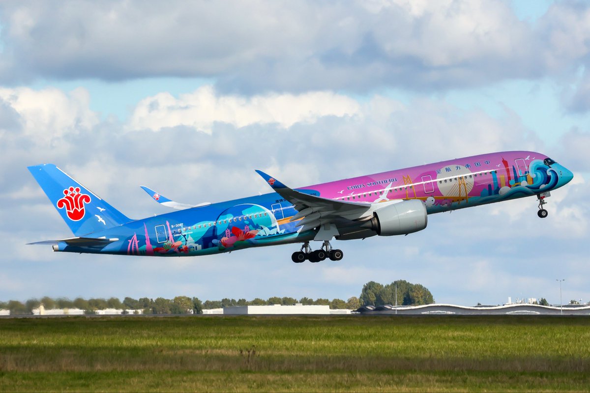 AvGeekDUS tweet media