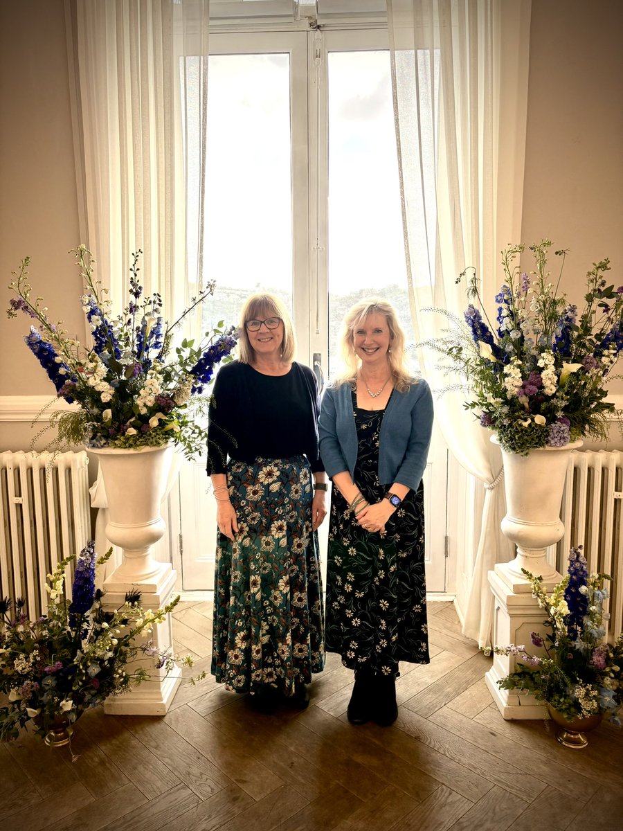classicstrings's tweet image. Our Two Violins Duo played at a fabulous wedding today at Fowey Harbour Hotel. I arranged ‘Birds of a Feather’ especially for the entrance of our lovely bride 🥰
#weddingsong