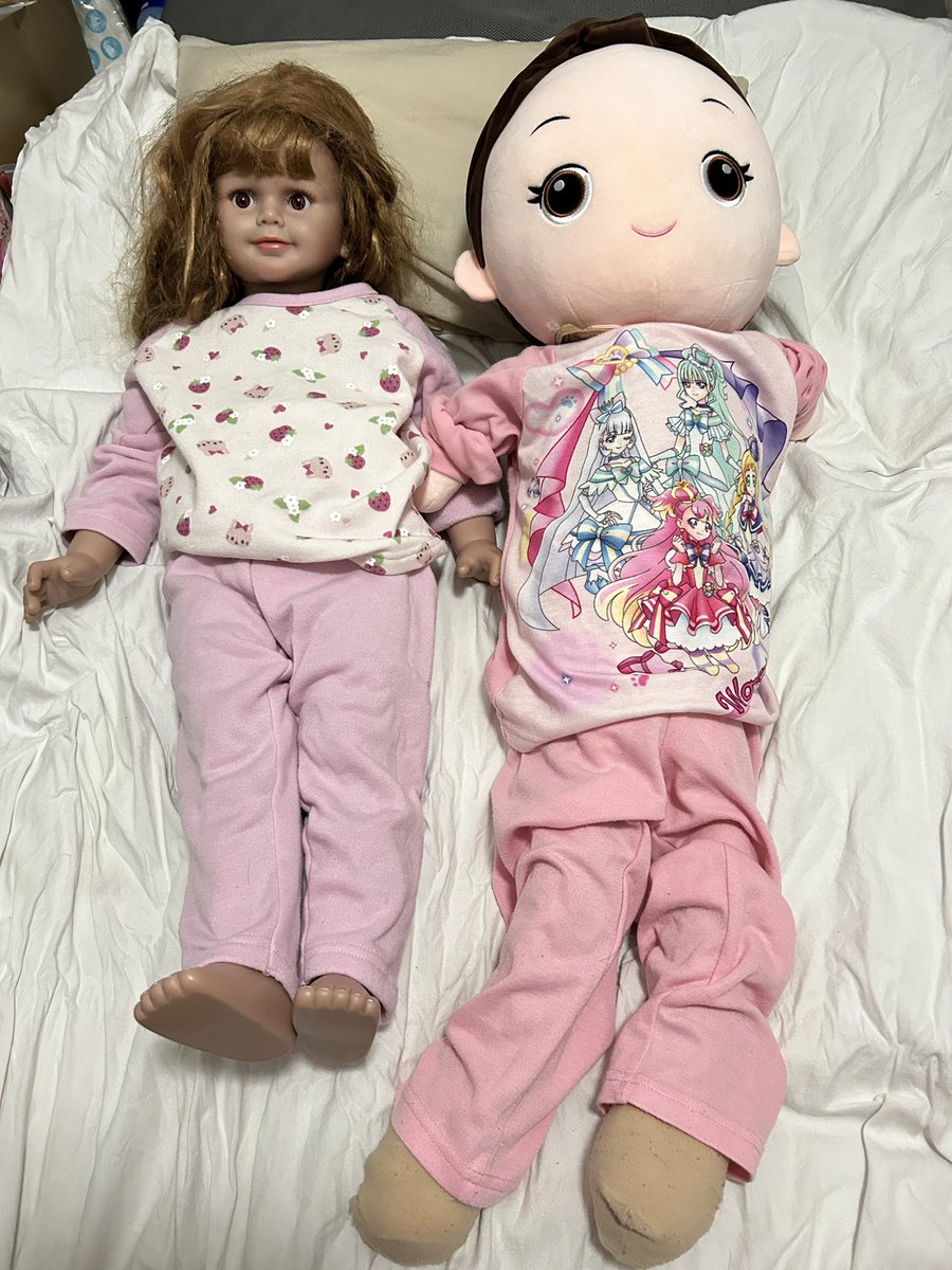 めいちゃん、さゆちゃん
寝ようね

明日の朝はプリキュア観ようね