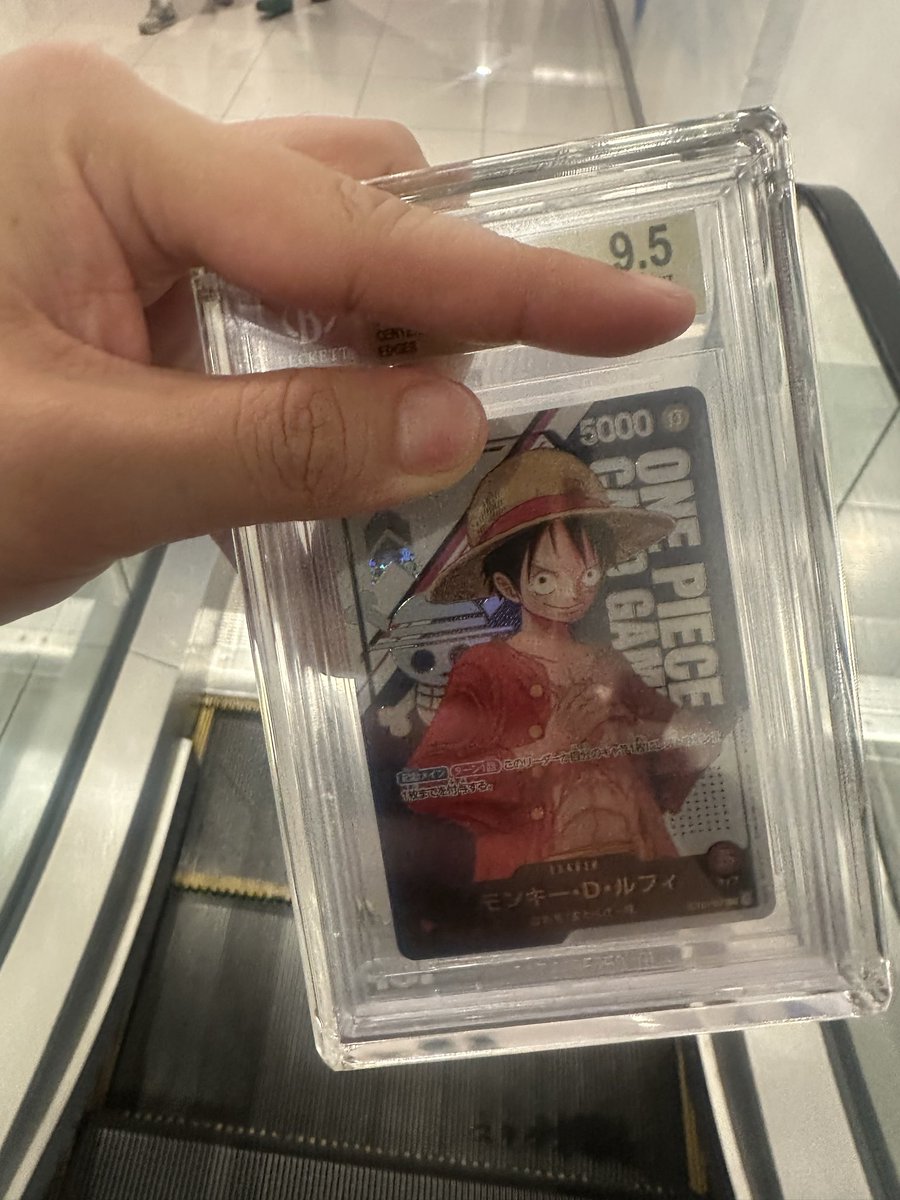 Finally got this card. 🙏🏻🙏🏻🙏🏻