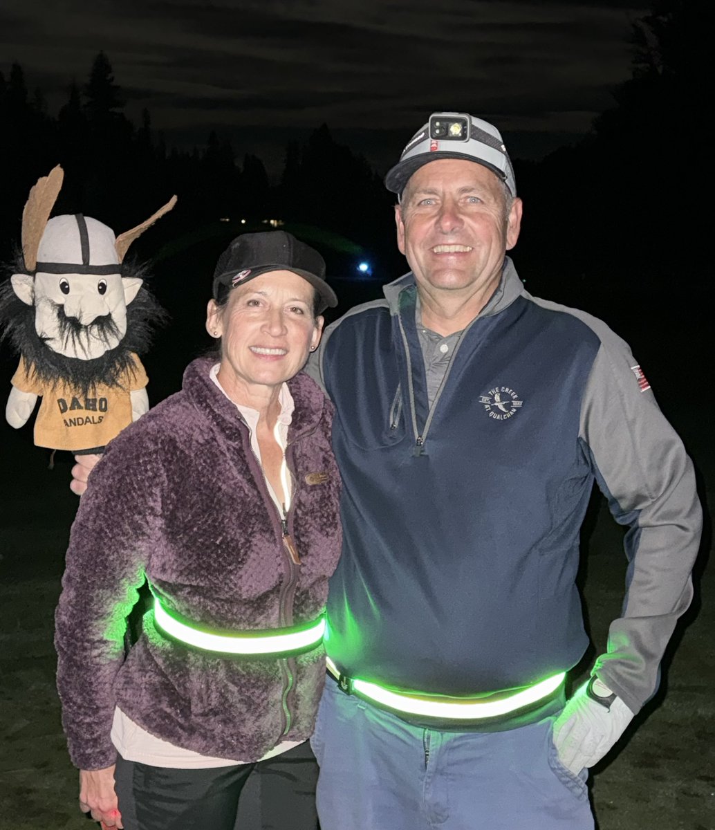 No Vandal football this weekend so we participated in our 1st glowball golf tournament at Priest Lake GC.  Grumpy Joe (3 wood) was on fire last night!!