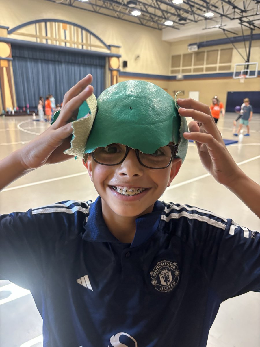 Mr. Petroff tweet media