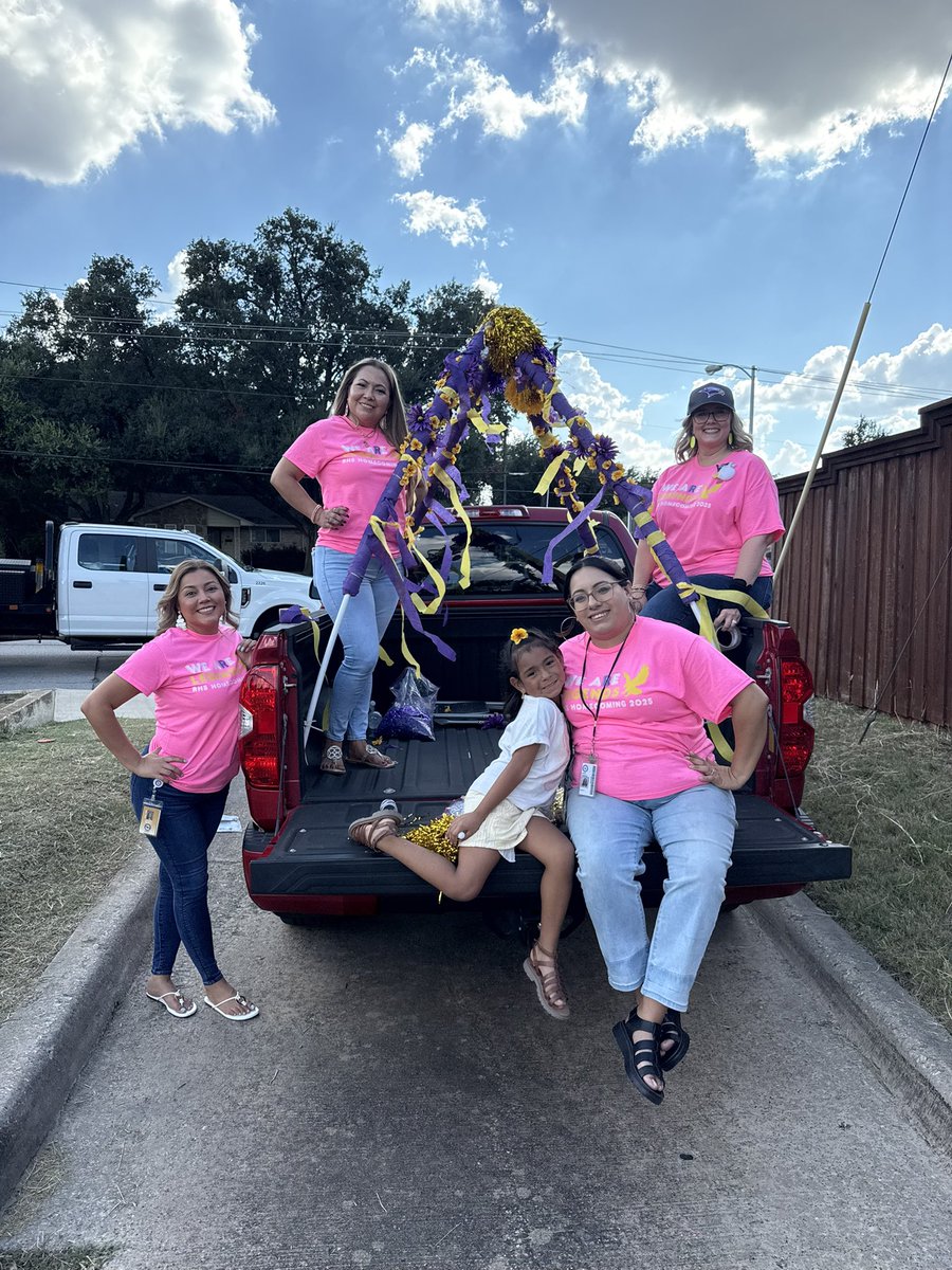 IseldaT's tweet photo. Happy Hoco 2025! Let's go E-A-G! 💜💜💜 #risddreambig #richardsonhighschool #rhs https://t.co/991y82ht1K