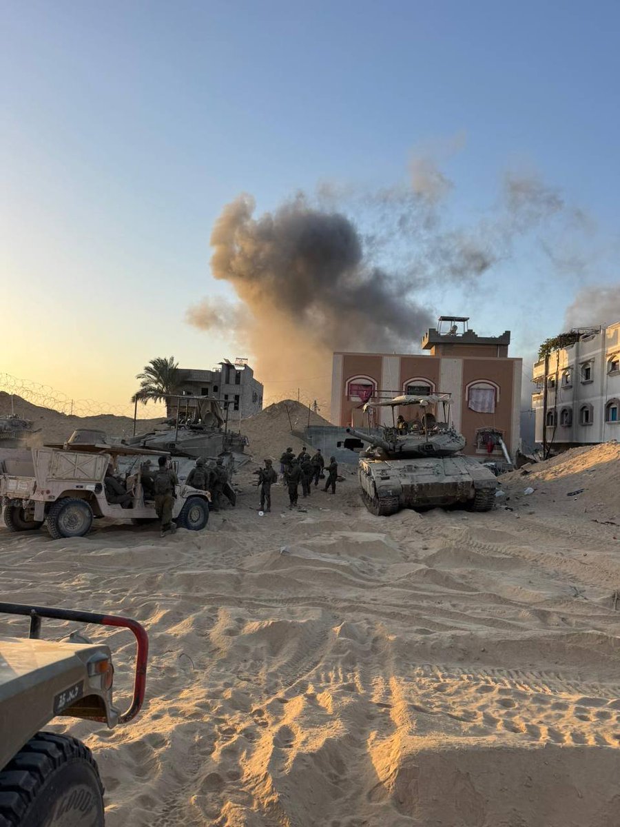 EliAfriatISR's tweet image. Our forces are defending in Khan Yunis.💚