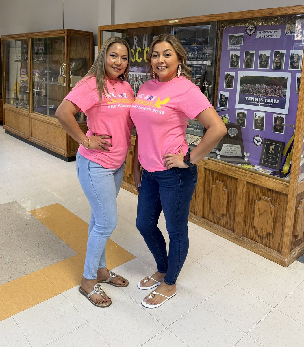 IseldaT's tweet photo. Happy Hoco 2025! Let's go E-A-G! 💜💜💜 #risddreambig #rhs https://t.co/UQQALQlm1J