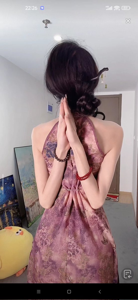 YTgSEZqvUmaGQEm's tweet photo. 求全网挑战这个高度😜，我不信有人能超越她! https://t.co/9MNkQlpe07