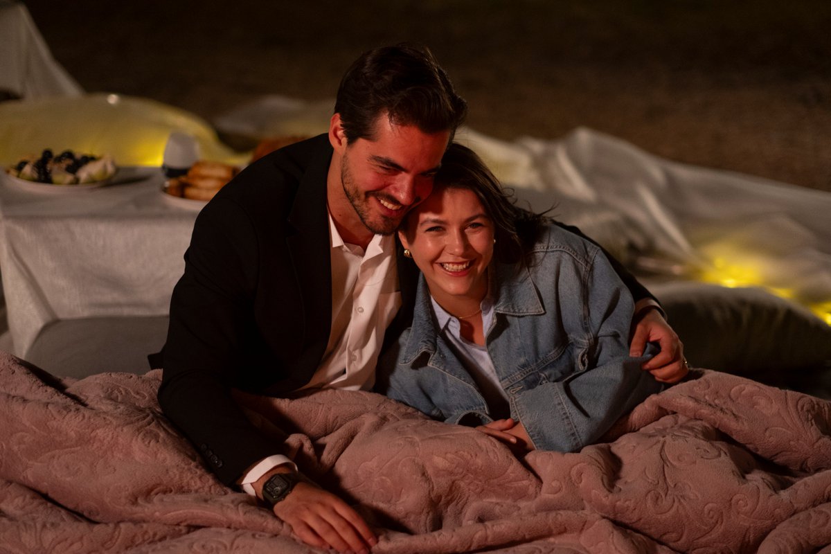 gonuldagitrt's tweet image. #GönülDağı #SelTan 🌸