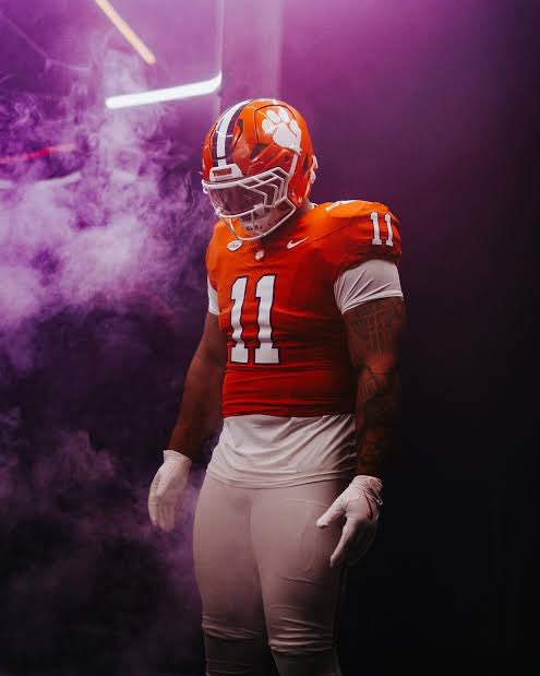 TALKINGBALL1's tweet image. I won’t stop beating this Drum Peter Woods is the most dominant interior Defensive Linemen in the Country!!! Peter Woods currently has the highest run stop rate amongst all P5 interior defensive lineman at 11.7%... #DraftNerds🤓 #Ravens