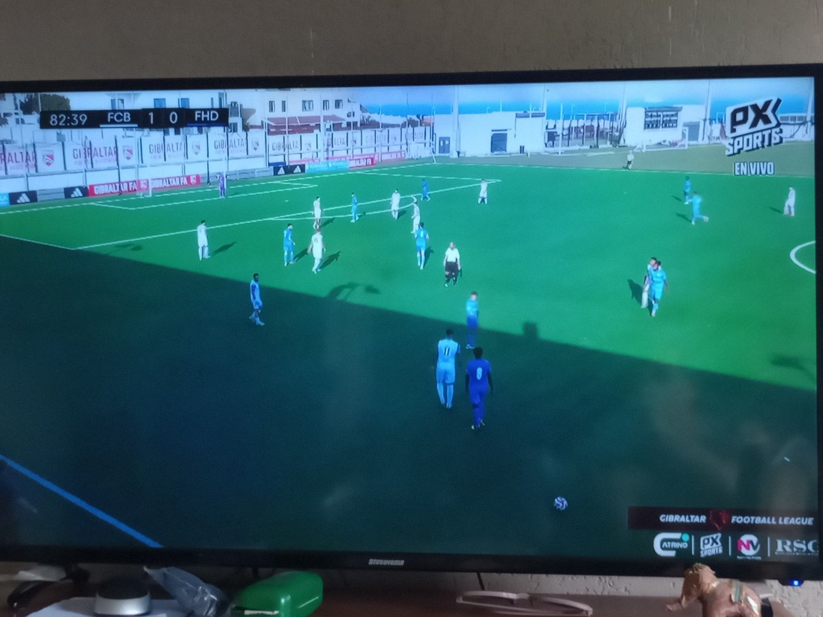 Vendo fútbol del bueno  <a href="/SanMarinoTeam/">San Marino Fútbol 🇸🇲</a> <a href="/GibraltarFans/">Gibraltar</a>