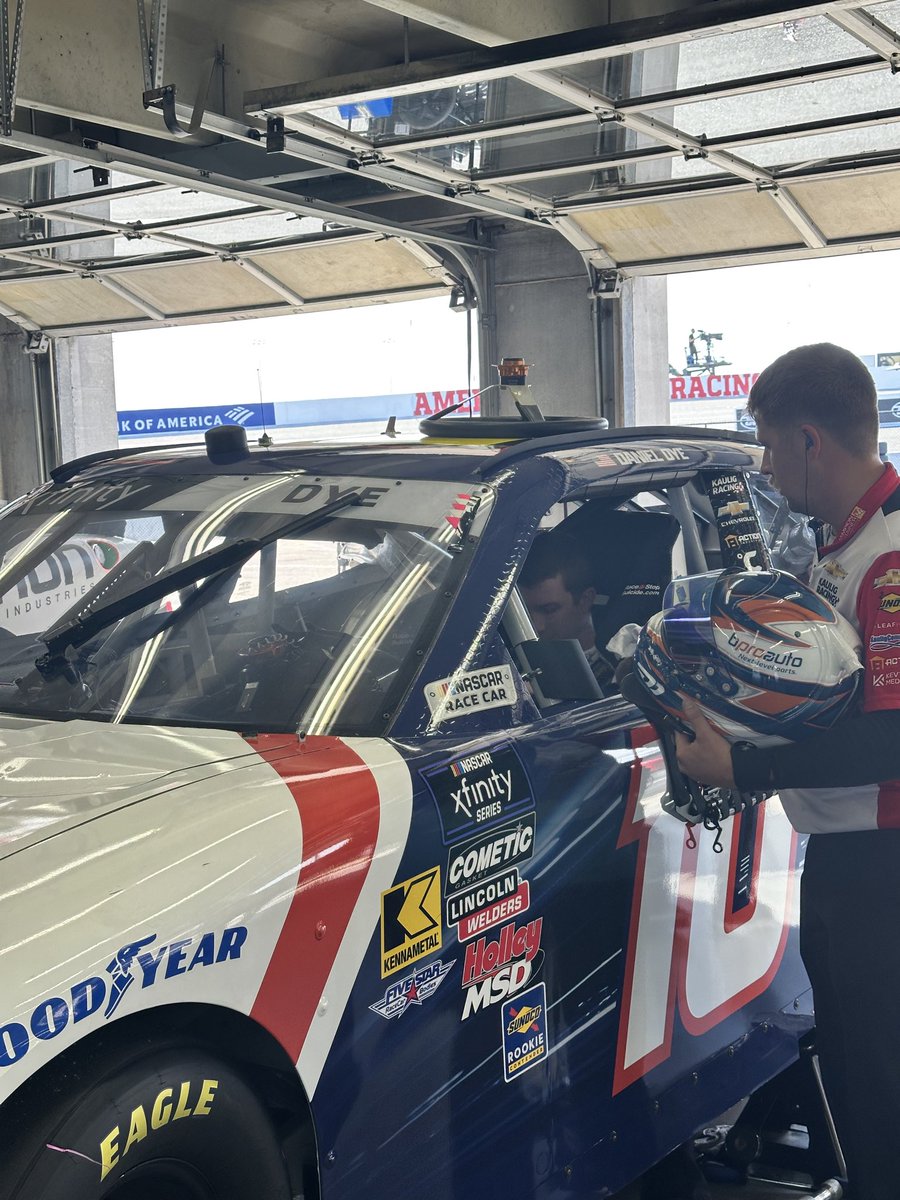 KauligRacing's tweet photo. Repairs almost complete for the #bproautoparts Chevy. 

Just under nine minutes left and @danieldye43 is strapping back in. https://t.co/vNO689lkP0