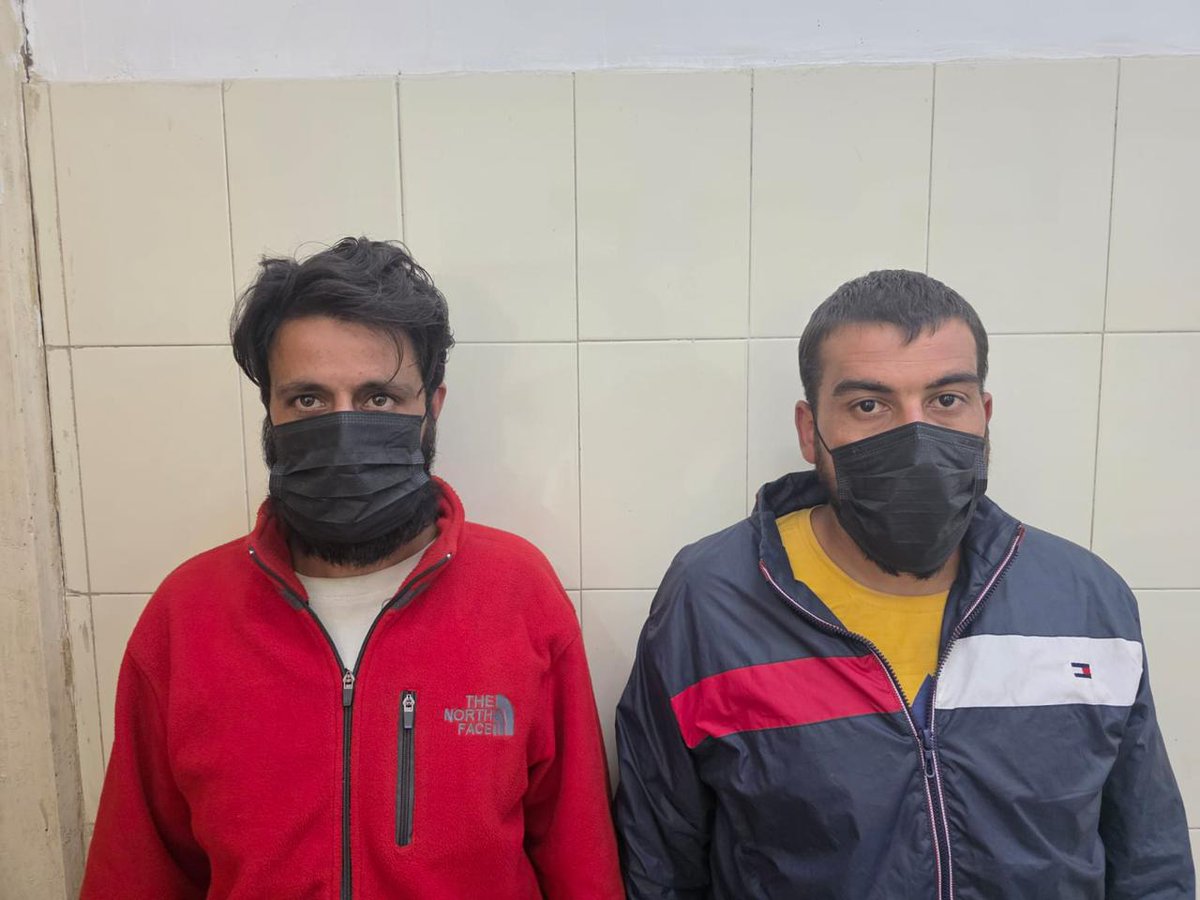 ssppul's tweet photo. #Pulwama Police arrested 2 drug users near Jamia Masjid Litter. FIR under NDPS Act registered.
In a reformative step, police to recommend rehab under Sec 64A instead of punishment.
Strict on peddlers, compassionate to addicts.
#DrugFreePulwama
#NDPS
#ReformNotPunish https://t.co/nU46V9ExVn