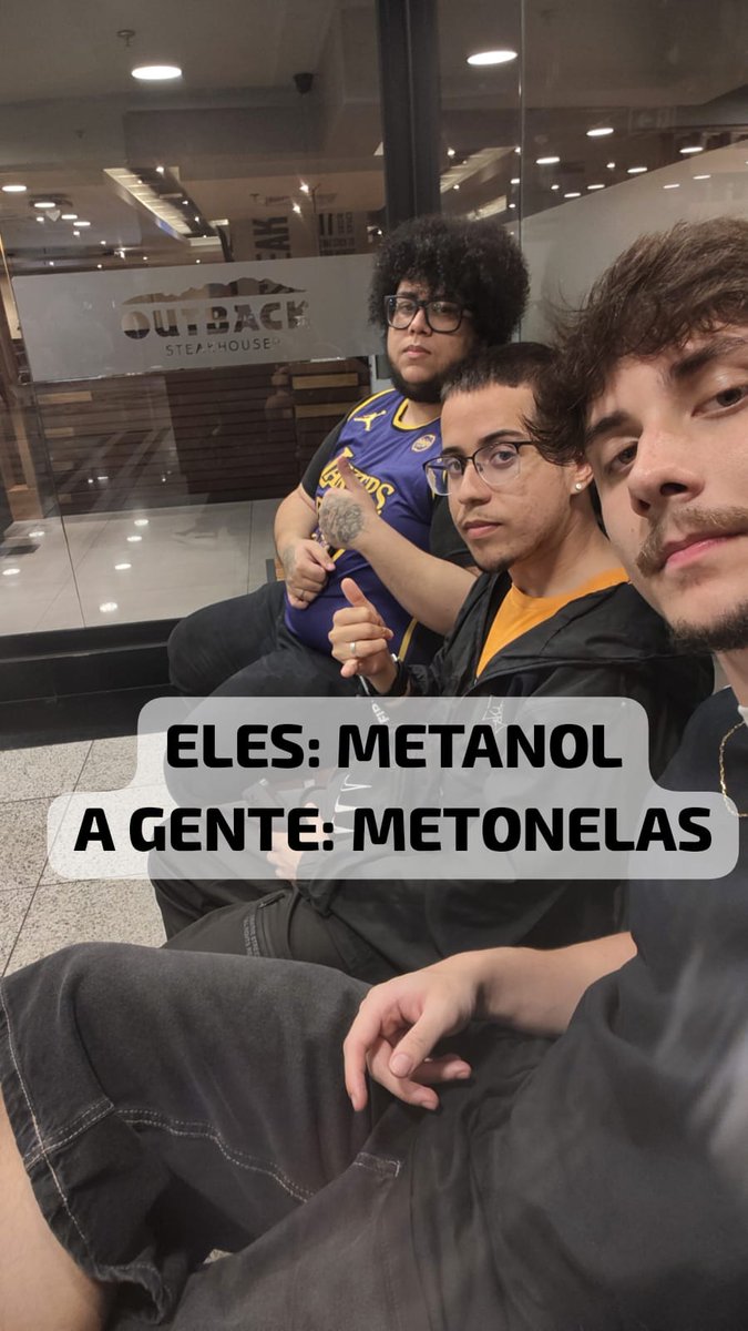 Reunião da diretoria pra decidir a próxima line