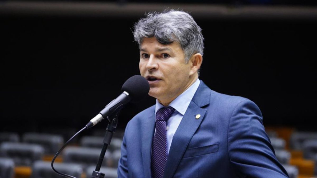 José Medeiros denuncia STF no Parlamento Europeu: “Não há mais a quem recorrer no Brasil”

gazetadopovo.short.gy/M0NcqI