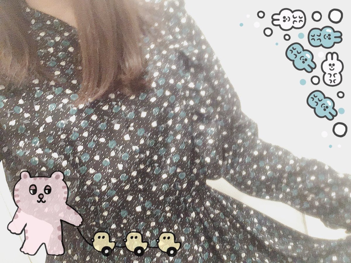 23分前におなどーが撮った👐ま〇こ全部丸見えですおかずにしたい人はいいねリプしてね😊加工なしでお 潮 吹 きしてる🧡プロフのどーが置いてる所からも見れちゃうよ～