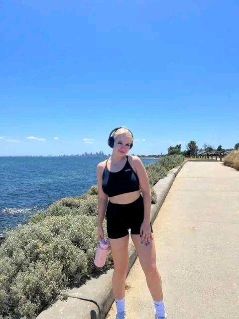 Lexi baby3 tweet media