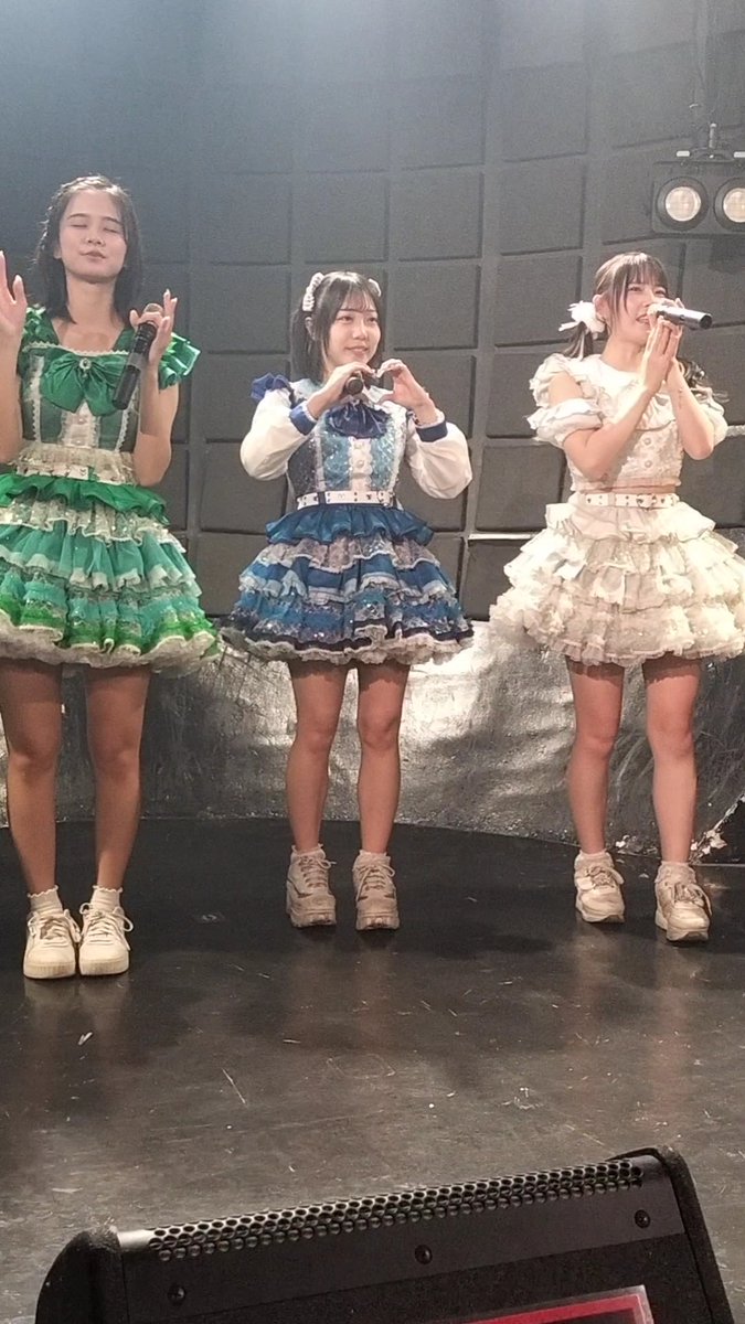 2025/10/04(土)　渋谷RING
『Girls Party -NIGHT-』

夜のライブということもあって会場沢山人いて盛り上がってたね！

今日仕事も上手く片付いて、かなちゃんに会えて満足です　

＃夢野かな
＃てるてる
＃アイテムはてるてるのみ