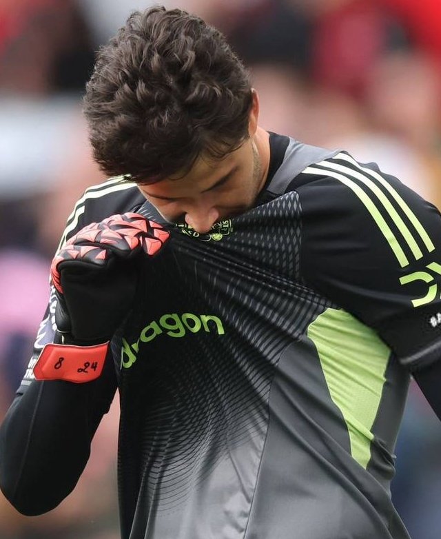 🚨 - Senne Lammens recorded the HIGHEST Goals prevented figure while keeping a clean sheet by a Man Utd goalkeeper in a single Premier League match since 14 September 2024.

Perfect debut! 👏❤️

[<a href="/sofascore/"></a>]