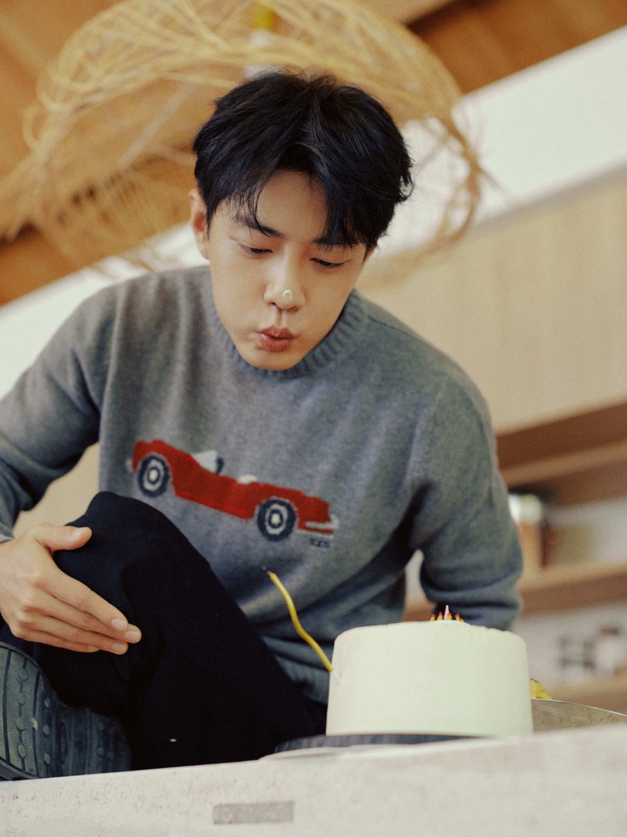 Sinh nhật vui vẻ nhé, chúc anh luôn giữ được trái tim trong sáng và tinh thần lạc quan.

TIÊU CHIẾN  XIAO ZHAN LEVEL 34 UNLOCKED #For34everWithXiaoZhan #Happy34thBDayXZ