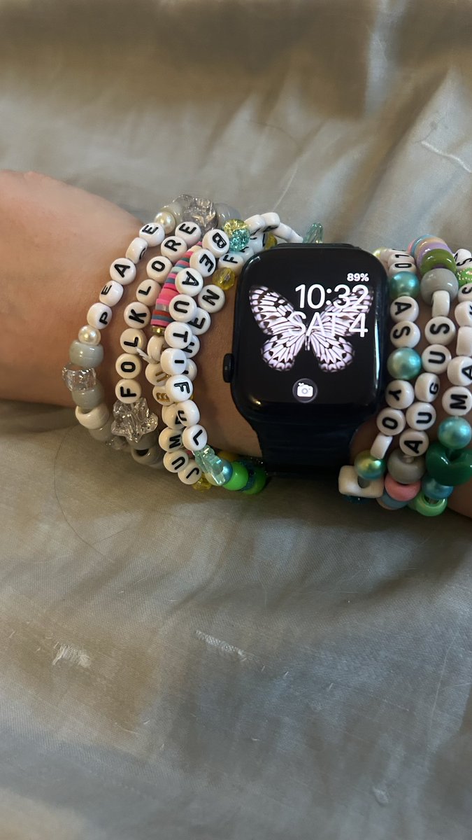 ColdAsYouTV13's tweet photo. Think I’m ready for the #TSTheOfficialReleasePartyOfAShowgirl today 🥰❤️‍🔥 @taylornation13 @taylorswift13 https://t.co/jNgnMGUWTQ