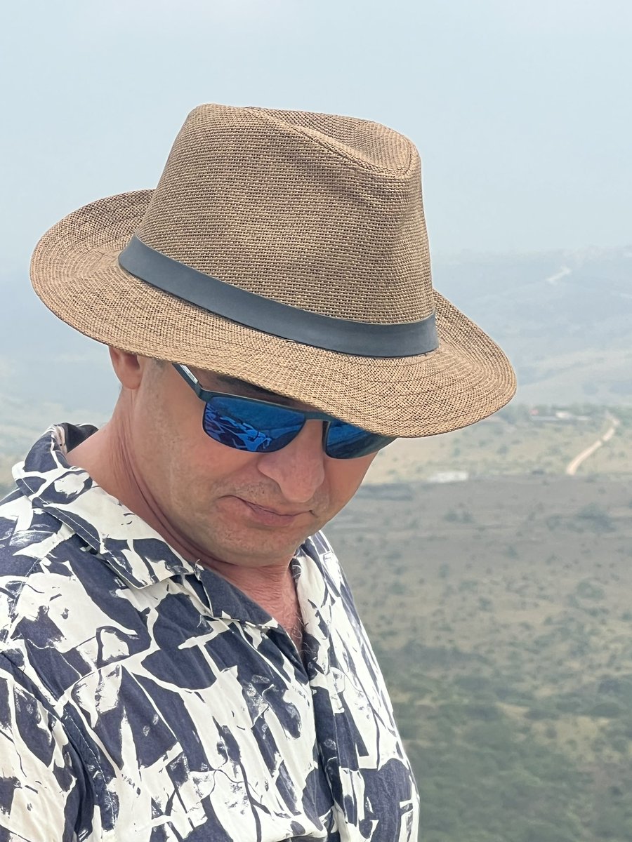 javadtamim82989's tweet image. Desert