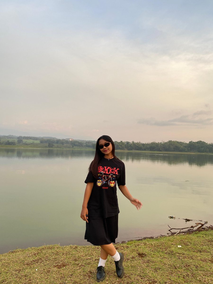 cchupachupz's tweet photo. ODGJ (orang dalam genggaman jiwe) #infomancing https://t.co/7bad4iXZKM