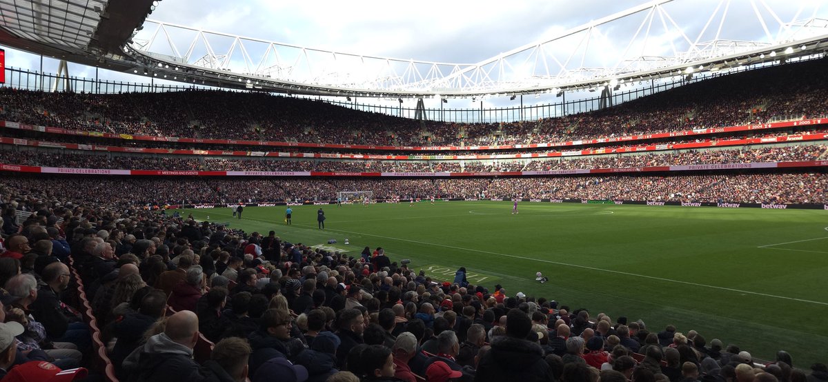 Good day at the office, easy 3 points in the end #COYG #ARSWES 🔴⚪️