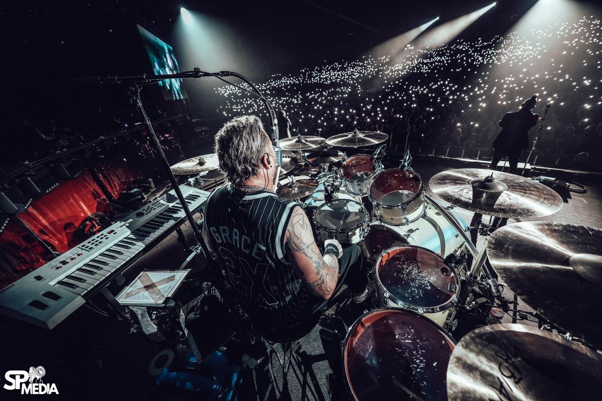 threedaysgrace's tweet image. Some moments from an awesome night in Ridgefield 🤘🙏

📷 @SPMediaAZ 

#ThreeDaysGrace #BreakingBenjamin #ReturnToDust #Ridgefield #Washington #USA