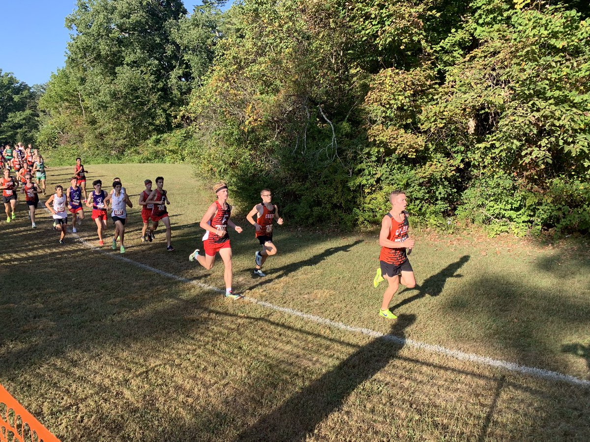 A beautiful morning in Eaton as Fairfield Cross Country runs in the Ed Leas Fall Classic!
#FairfieldPride #OneTribe