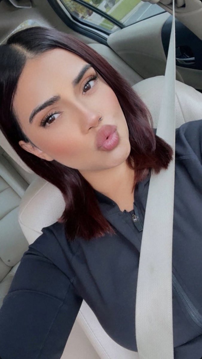 itzjussEm's tweet image. Happy Saturday ☺️🫶