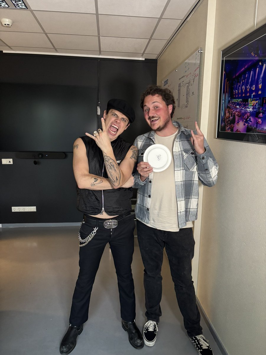 It was great to catch up with this rockstar again! 🤘 <a href="/yungblud/">YUNGBLUD</a>